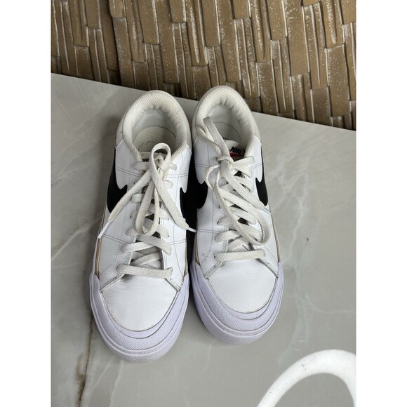 NIKE WOMEN COURT LEGACY LIFT PLATFORM SNEAKERS Shoes Sz 9 DM7590-100 - Picture 6 of 12